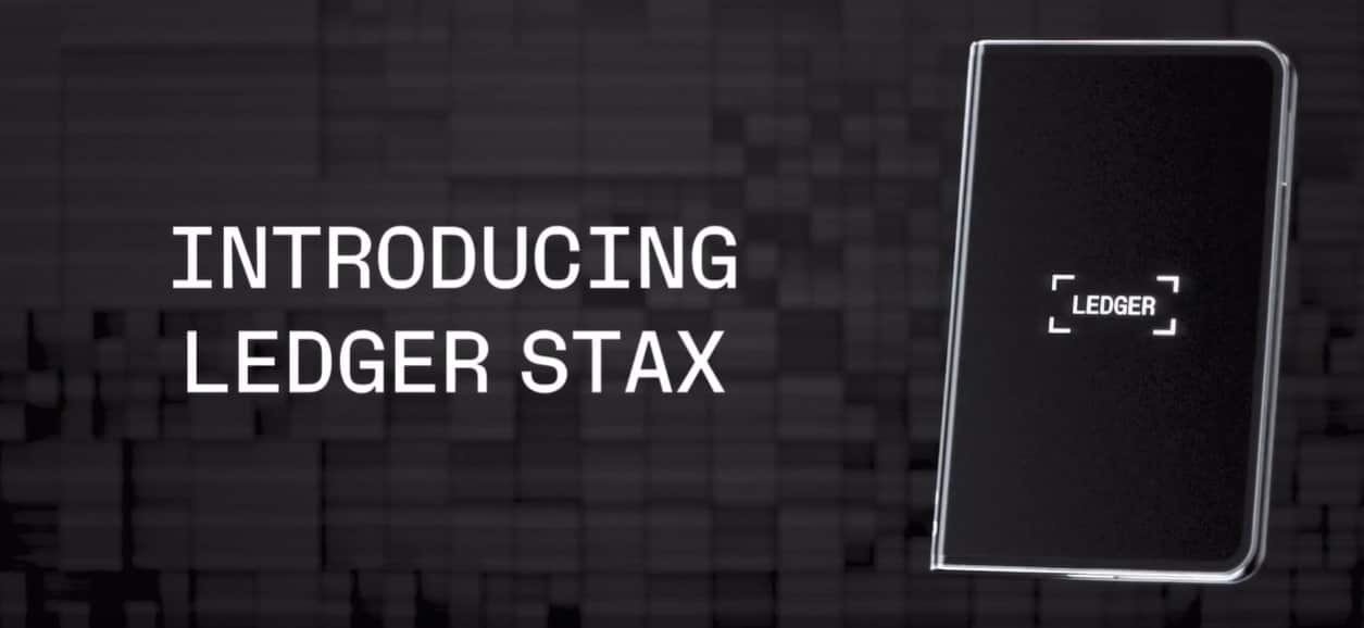 Ledger Stax первый криптокошелек с тачскрином 